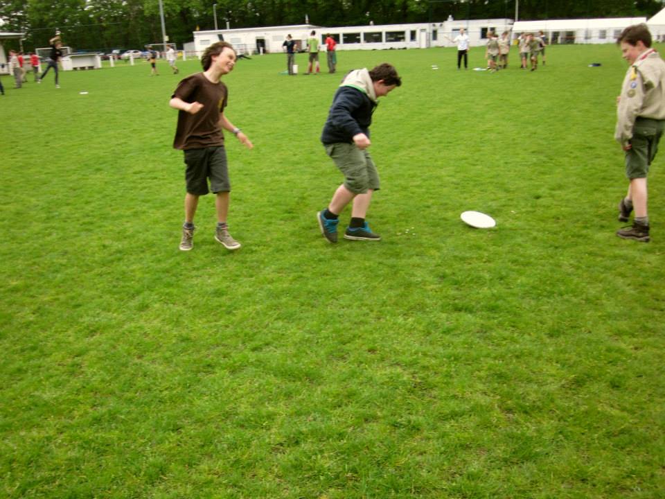 Sint-Martinus den XIIde - Frisbee Initiatie 2013